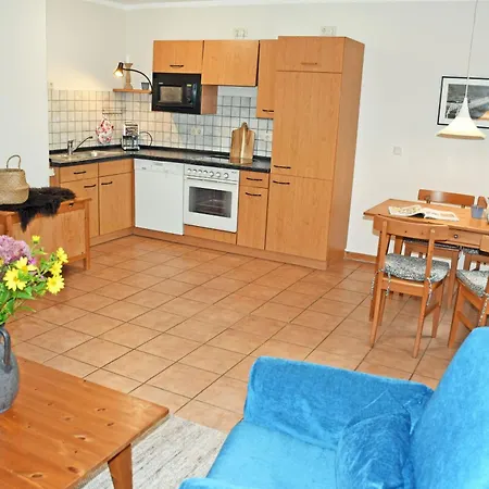 Im Fischerdorf Und Semesterbostad Neu Reddevitz