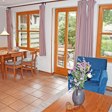 Im Fischerdorf Und Semesterbostad Neu Reddevitz